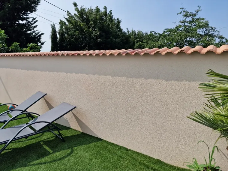 Projection murs en finition gratté fin